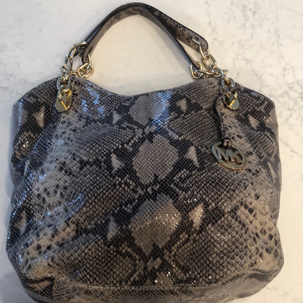 Micheal Kors Hobo Bag